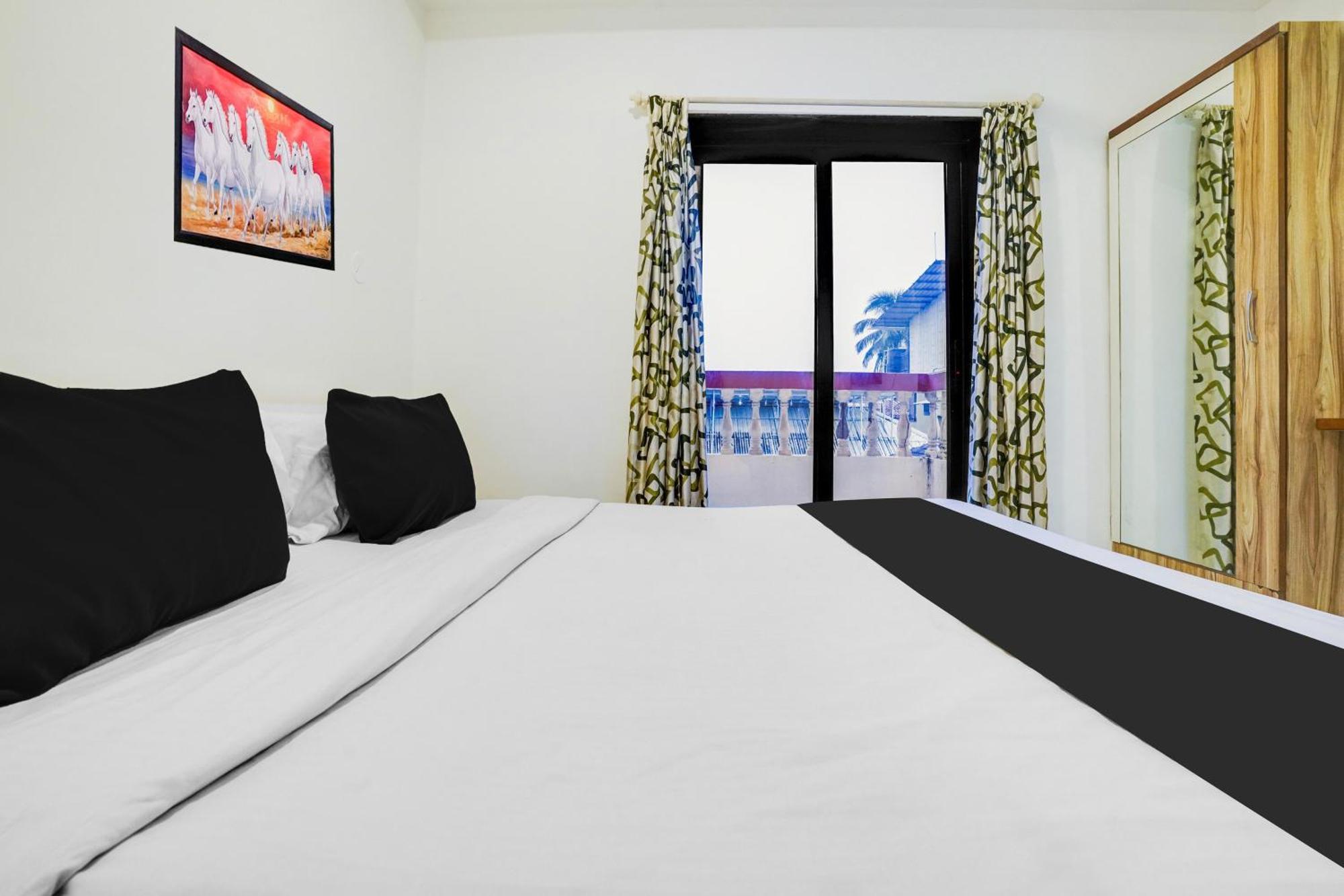 Super Townhouse Calangute - Baga Circle Formerly Park Avenue 外观 照片