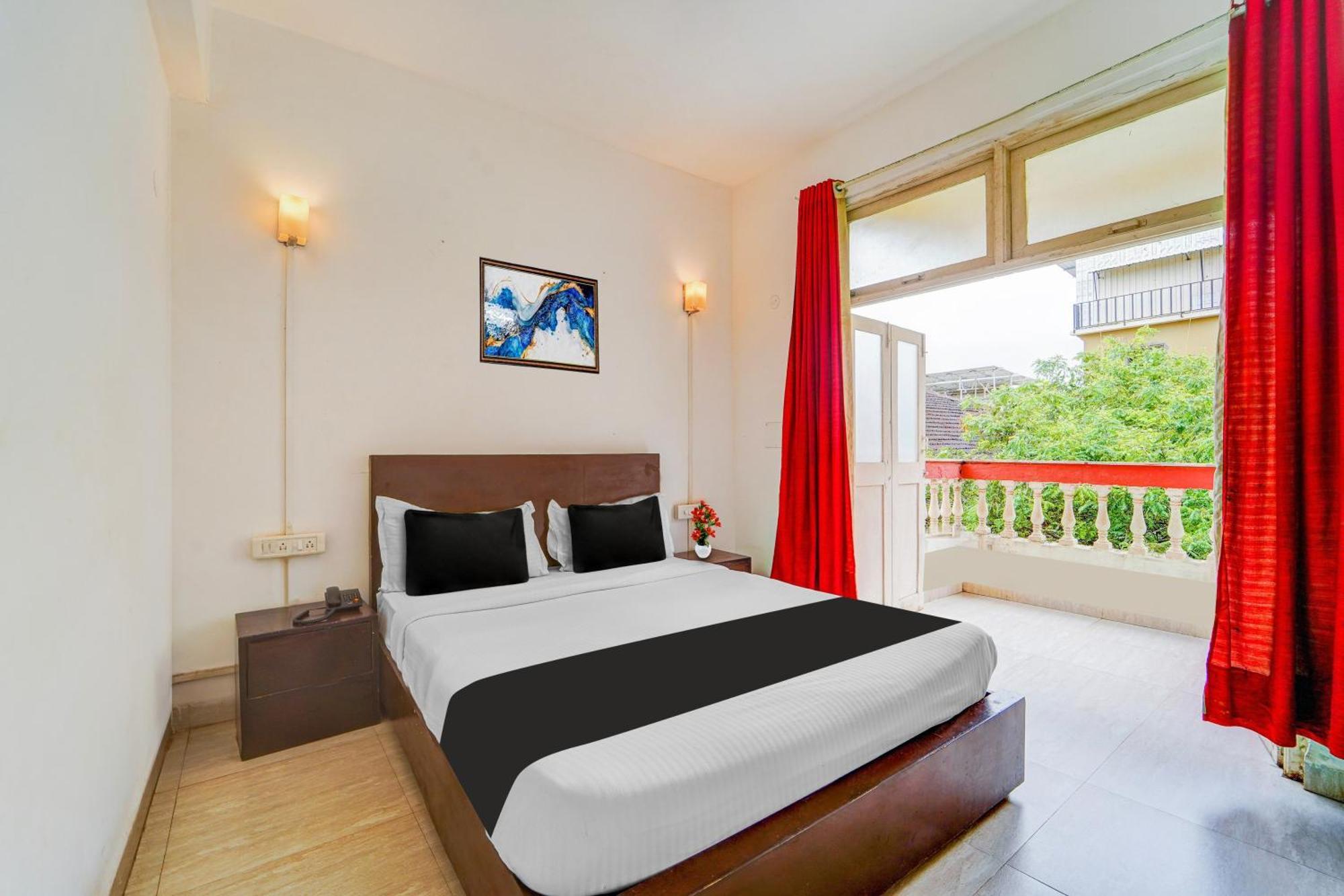 Super Townhouse Calangute - Baga Circle Formerly Park Avenue 外观 照片